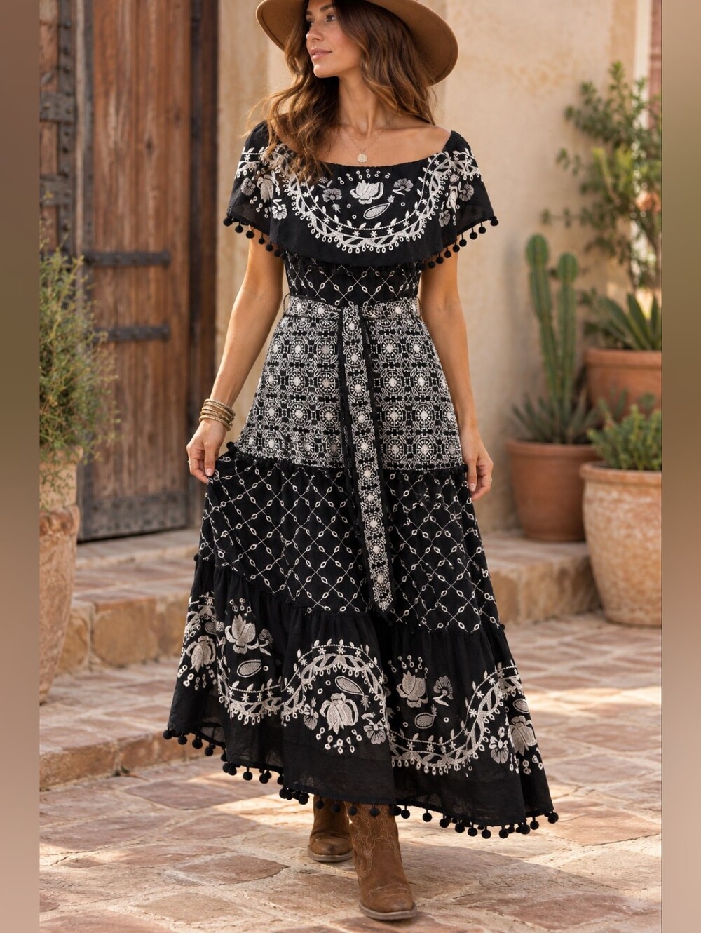 Anthropologie Dress Size 10 Embroidered Boho Western Cottagecore Festival Maxi